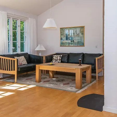 8 Person In Aabenraa-by Traum * Aabenraa